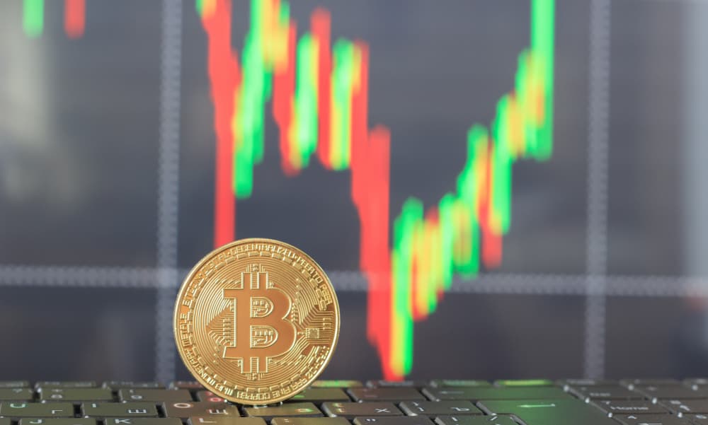 Nach dem Crash: Bitcoin stabilisiert sich – Sparkassen starten mit Krypto